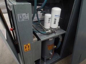 SPREZARKA-SRUBOWA-ATLAS-COPCO-GA26VSDFF-26Kw-FALOWNIK-OSUSZACZ-2016r-Model-Atlas-Copco-GA26