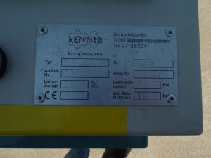 KOMPRESOR-SRUBOWY-RENNER-3Kw-10BAR-Model-Renner
