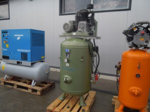 SPREZARKA-TLOKOWA-BUDOWLANA-BIRKENSTOCK-4Kw-580L-min