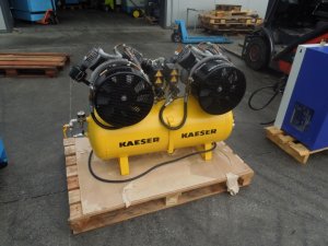 SPREZARKA-TLOKOWA-KAESER-2X2-40Kw-2014r-90L